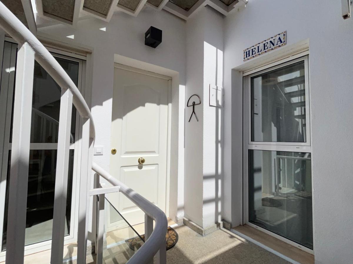 Atico Helena Con Solarium Y Jacuzzi Privado En Laguna Vera